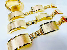 Load image into Gallery viewer, Chino Link 10k Gold Bracelets 2 box 35 mm
