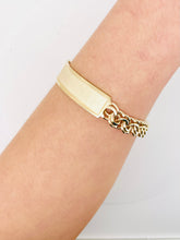 Load image into Gallery viewer, Chino link bracelet 10 karat gold 10 mm on ID
