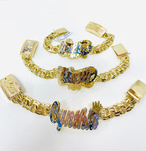 Load image into Gallery viewer, Chino link bracelet nameplate 9 Mm 10 karat gold
