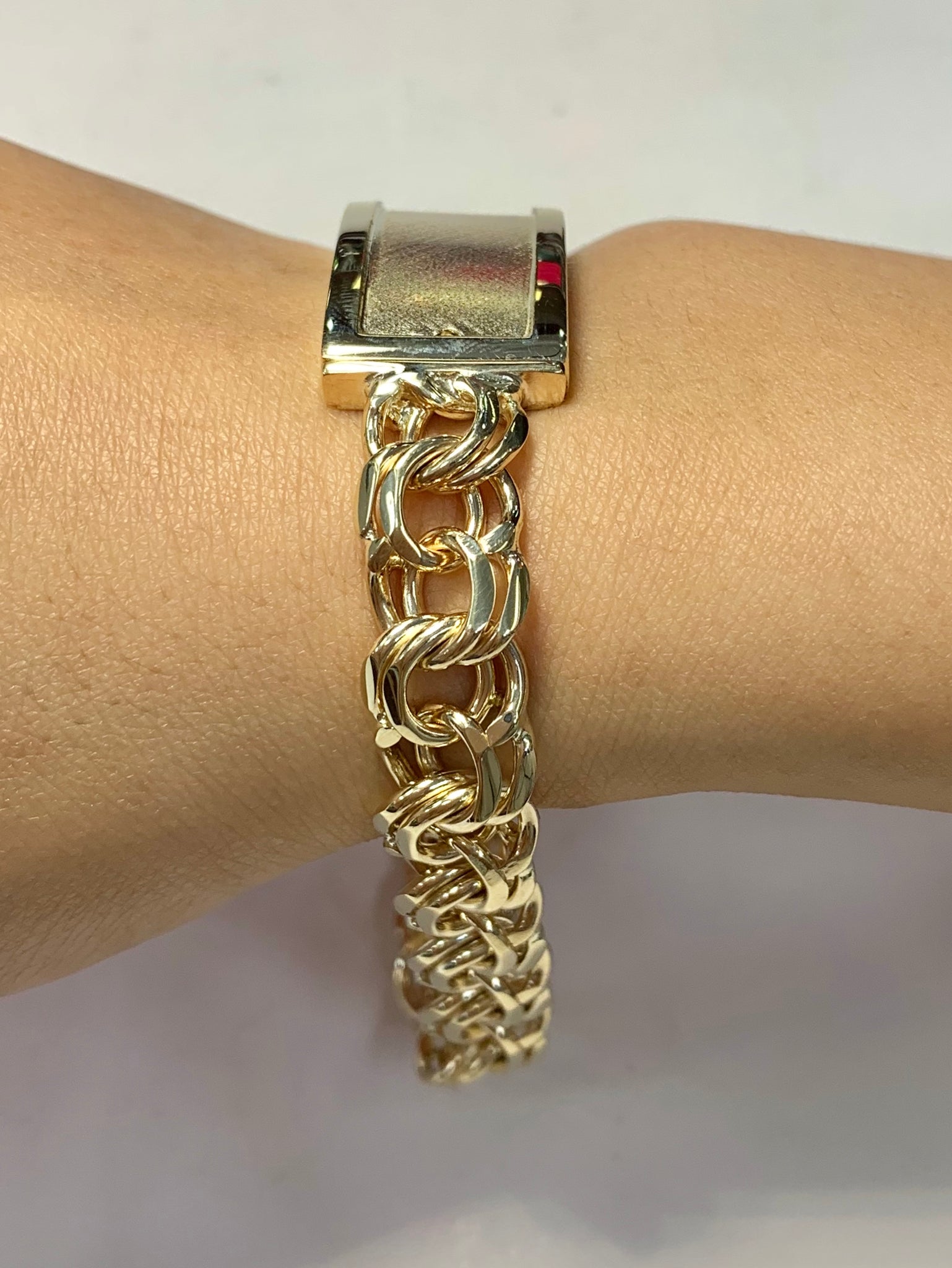 Graceful delicate 22 karat Gold Bracelet – Luvenus Jewellery