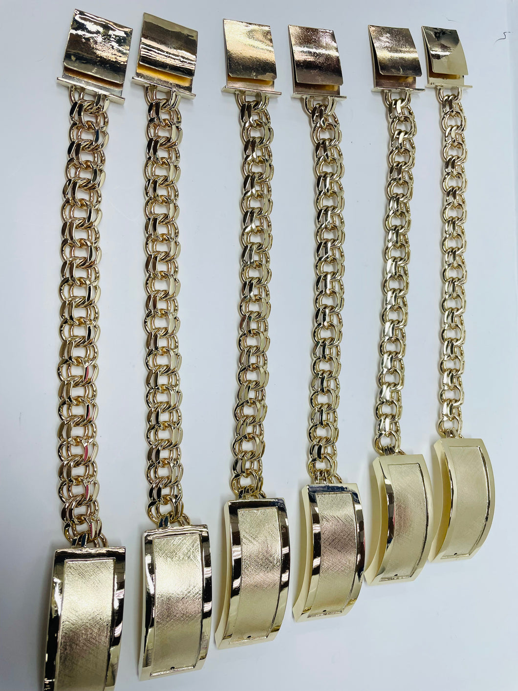 Chino link bracelet 22 mm box 10 karat gold